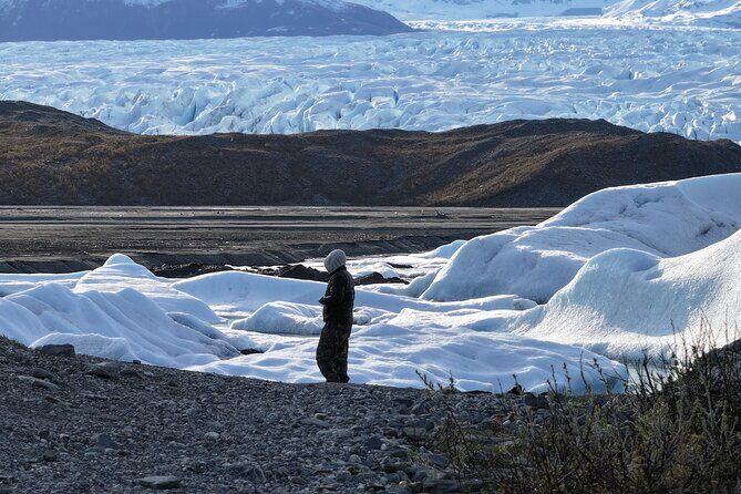 Glacier Blue Kayaking  Knik Glacier Day Tour from Anchorage - FAQ
