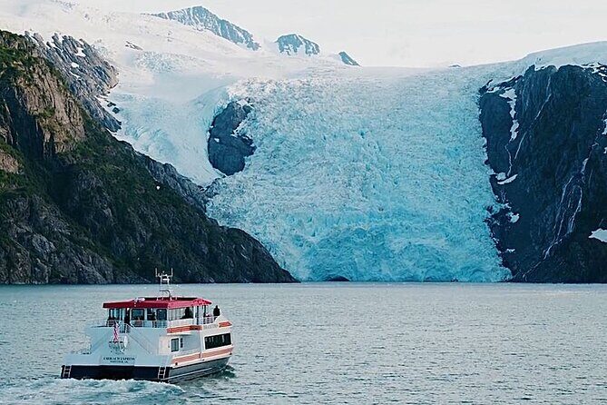 Glacier Quest Cruise and Coach Package - A Complete Look at the Glacier Quest Cruise and Coach Package