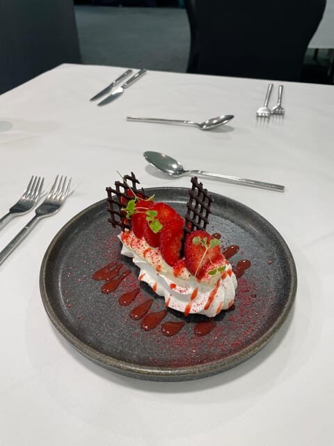 Glasgow: Celtic Park Number 7 Restaurant - Practical Details and Accessibility