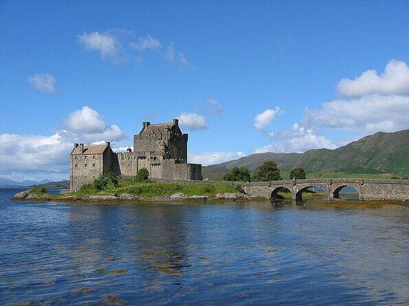 Glasgow: Eilean Donan, Loch Ness & Glenfinnan - 2 Day Tour - Discover the Highland Charm: A Review of the Glasgow to Eilean Donan & Loch Ness 2-Day Tour