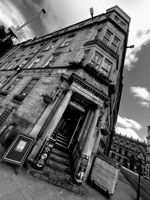 Glasgow: Scottish Rogue Whisky Pub Crawl - An In-Depth Look at the Scottish Rogue Whisky Pub Crawl