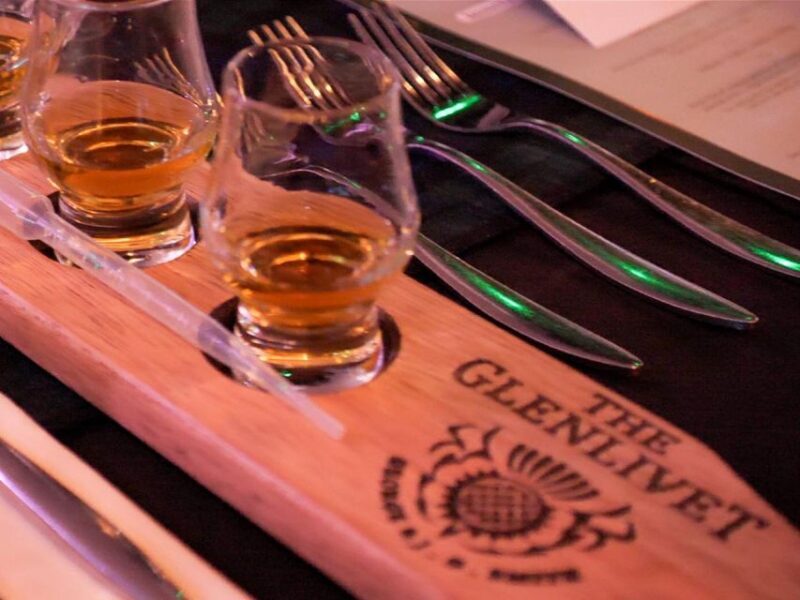 Glasgow: Whisky Flight and Scottish Cheeseboard - What Makes This Tour Stand Out?