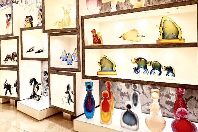 Glass Blowing Live Demo, Showroom visit and Artistic Glass gift! - The Sum Up