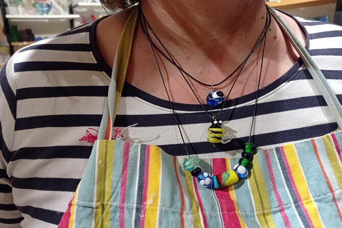 Glass Melting and Shaping with Flame with the Senior Glass Master - Who Will Love This Experience?