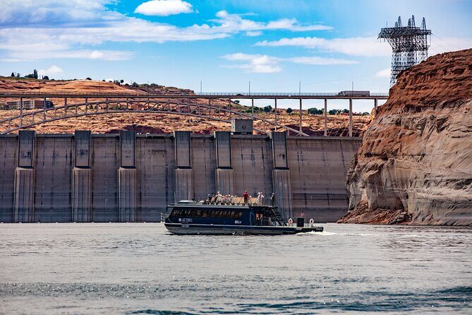 Glen Canyon's Scenic Dam Cruise - An Authentic Look at the Glen Canyon Scenic Dam Cruise