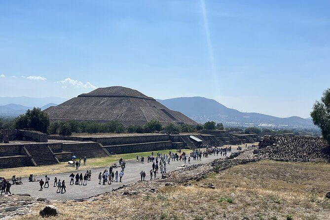 Globo Teotihuacan flight from Mexico City. - Who Would Love This Tour?