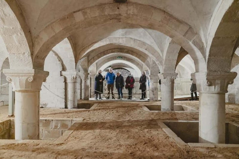 Gloucester Cathedral: Crypt Tour - An In-Depth Look at the Crypt Tour