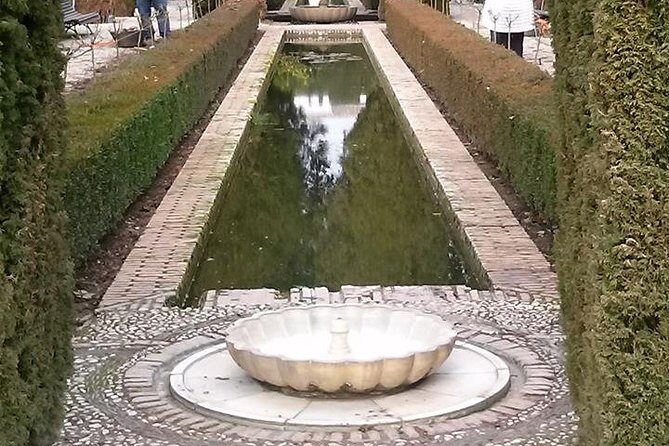 Going to Alhambra? 3 hrs Private Tour! Skip the long lines to visit the Alhambra - Practical Details and Considerations