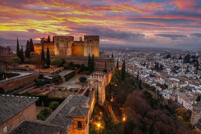 Going to Alhambra? 3 hrs Private Tour! Skip the long lines to visit the Alhambra - Final Thoughts: Is This Tour Worth It?
