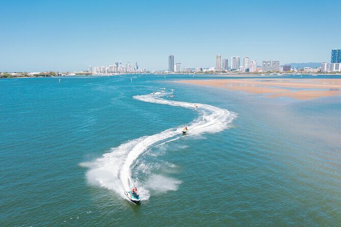 Gold Coast 30 Minute Jetski Tour in Surfers Paradise - Group Size and Booking Details