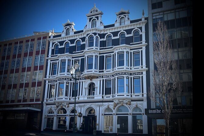 Gold Rush Grandeur: A Self-Guided Dunedin Heritage Walk - Key Points