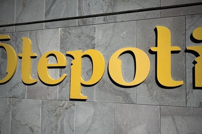 Gold Rush Grandeur: A Self-Guided Dunedin Heritage Walk - Authentic Stories and Local Insights