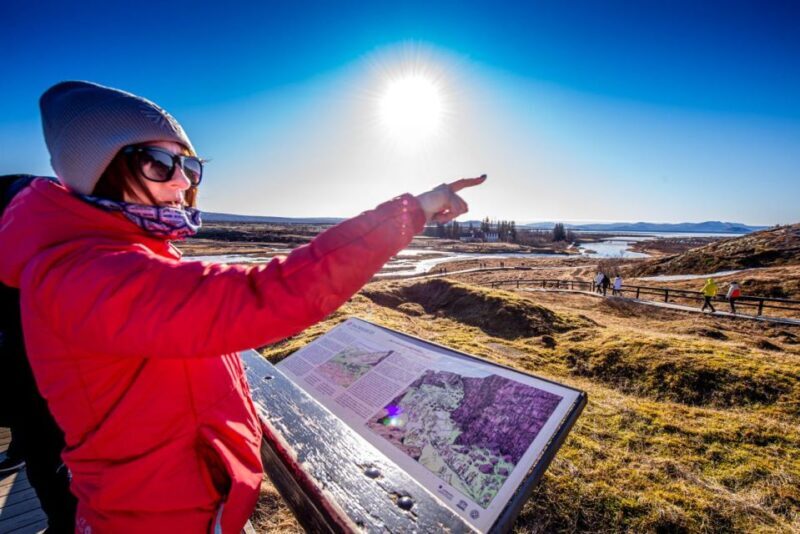 Golden circle, hot spring bakery, tomato farm private tour - Key Points