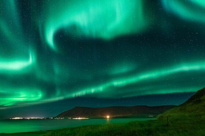 Golden Circle & Northern Lights Tour from Reykjavik - Authentic Experiences and Highlights from Reviews