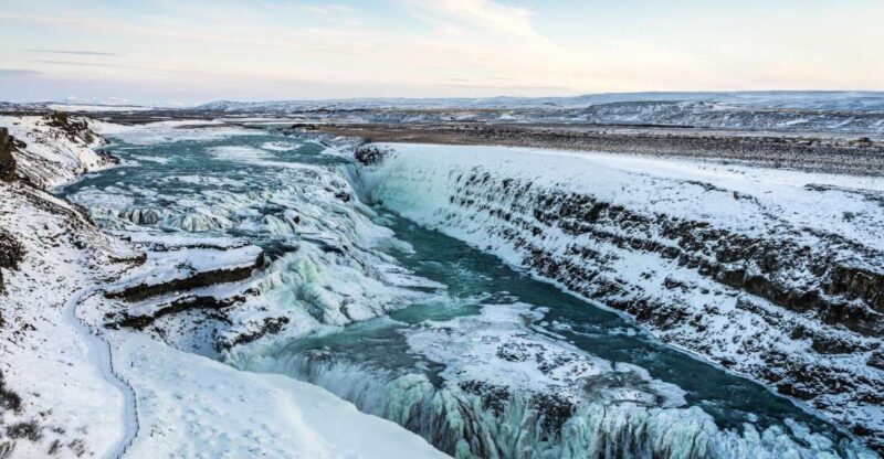 Golden Circle & Northern Lights Winter Small Group Tour - A Deep Dive into the Experience