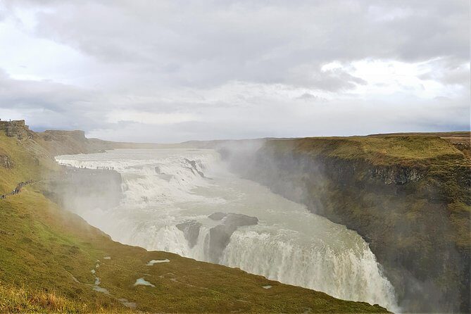 Golden Circle Private Day Tour - up to 9 passengers - Who Should Book This Tour?