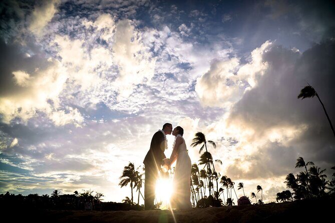 Golden Hour Wedding Honolulu Officiant, Lei for 2 and Pro Photos - Is This Experience Worth the Price?