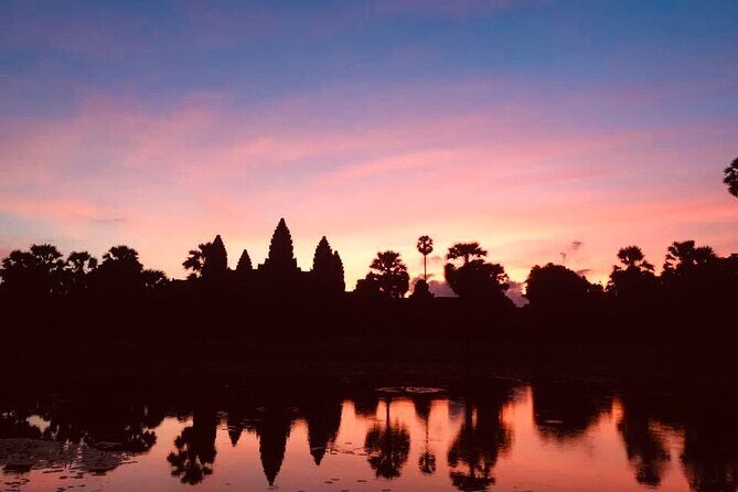 Golden Hours: Angkor wat sunrise photography tour with a pro! - The Sum Up