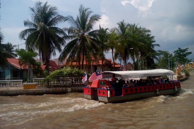 "Golden Pot Puri" Malacca, Museum, Trishaw Ride (Private Guided) - Chinese Heritage & Local Markets