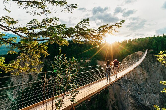 Golden Sky Bridge & Yoho National Park Private Day Tour - What Travelers Are Saying