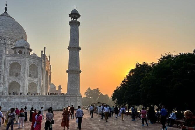 Golden Triangle Tour with Khajuraho and Varanasi - Varanasi: India’s Spiritual Heart