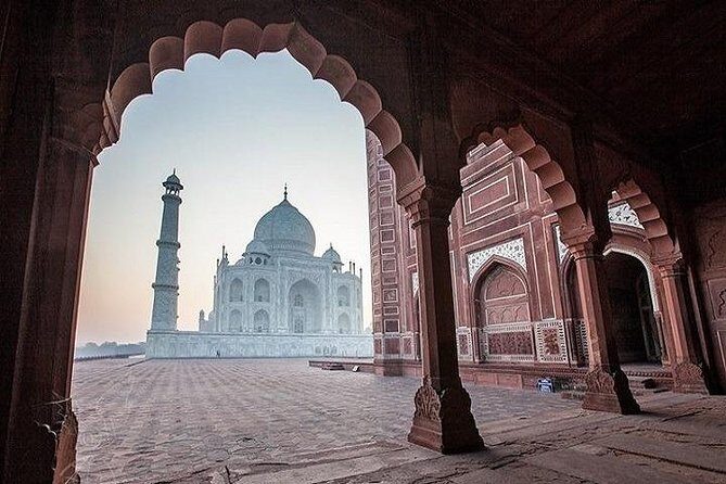 Golden Triangle Tour with Udaipur - Key Points