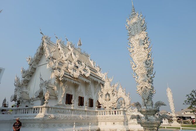 Golden Triangle, White, Black, Blue Temple Full Day Tour From Chiang Mai - FAQ