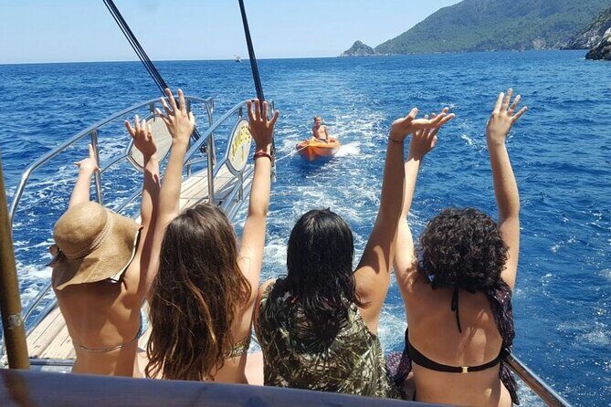 GONSTER : Luxury Pirate Boat Trip Lunch & Soft Drinks & Transfer - Who Is This Tour Best For?