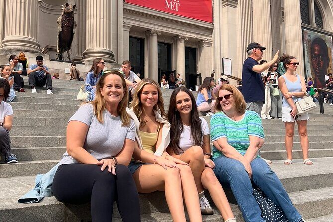 Gossip Girl Tv Locations Bus Tour in New York City - The Sum Up