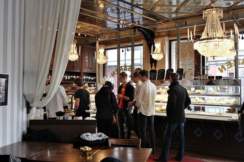 Gothenburg: Haga Old Town Walking Tour - Authentic Experiences & Unique Insights from Reviews