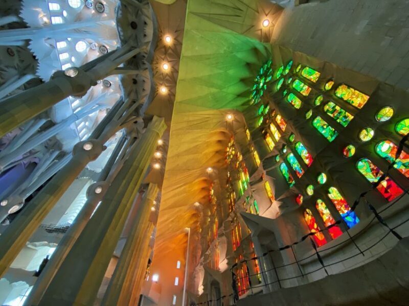 Gothic Paths, Tapas & Sagrada Familia. Private Tour - Exploring Barcelona with a Local Touch