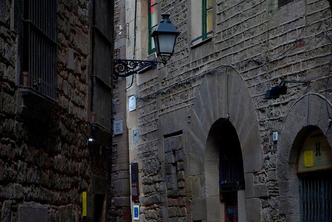 Gothic Quarter Insights & Tapas Experience - Who will love this tour?