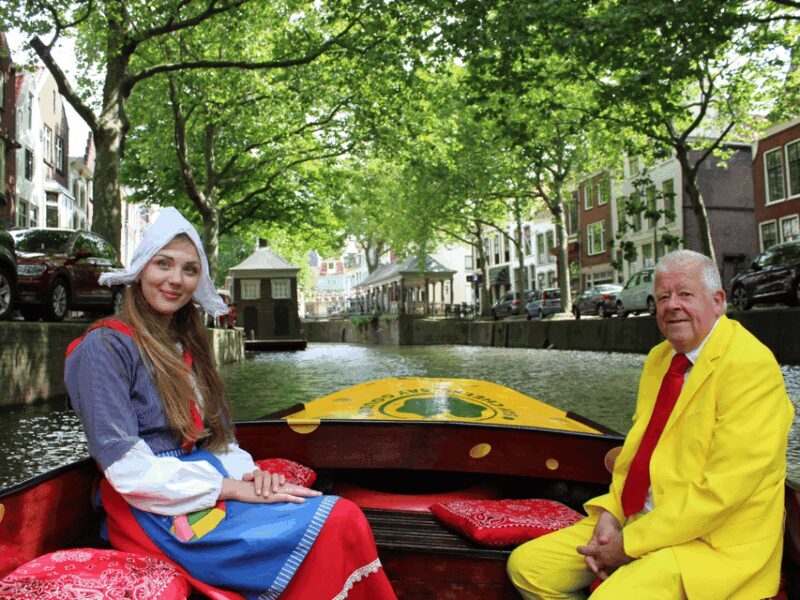 Gouda: Open Boat City Canal Cruise - Who Should Consider This Experience?