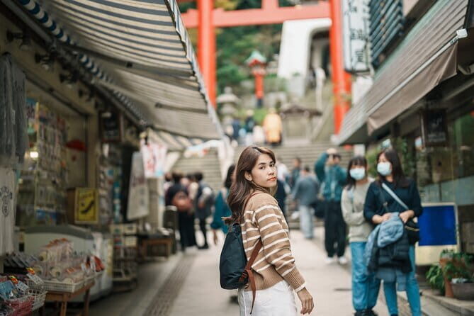 Gourmet Food and Temple Visit tour in Enoshima - Key Points