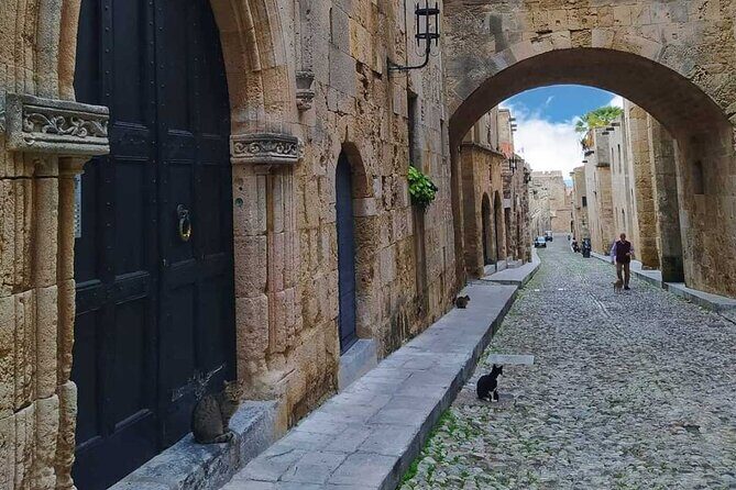 Gourmet Journey: 12-Course Lunch, Wine Tasting & Culinary Session - FAQ