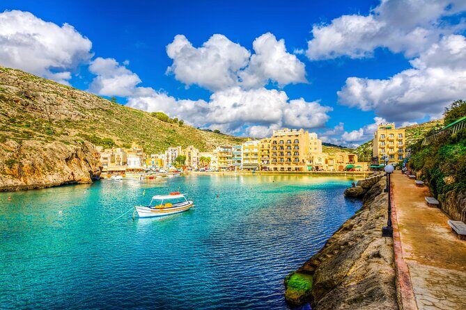 Gozo Guided Day Trip Incl. Ggantija Temples and Lunch - Lunch and Wine: A Taste of Malta