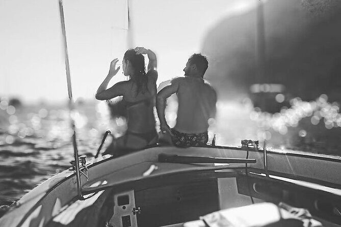 Gozzo Capri Vintage Sea Tour - Practical Details