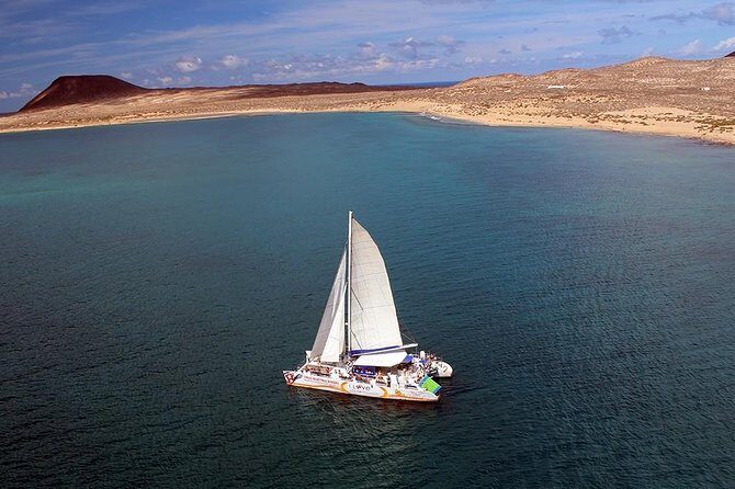 Graciosa Marine Reserve Catamaran Day Trip with Transfers - A Closer Look at the Itinerary and Experience