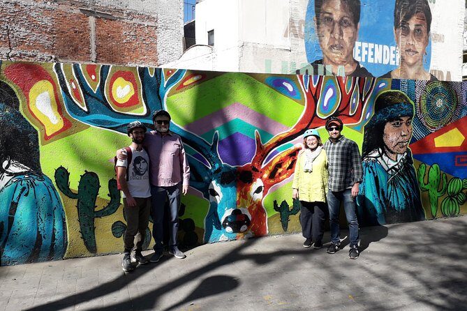 Graffiti & Urban Art Biketour w/ taco stop - The Itinerary in Detail