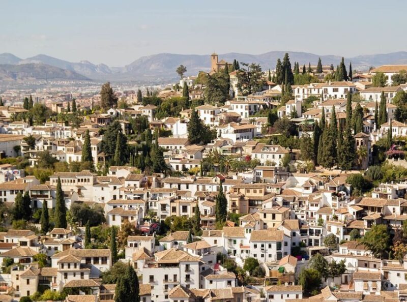 Granada: Albaicín and Sacromonte 2.5-Hour Walking Tour - FAQ