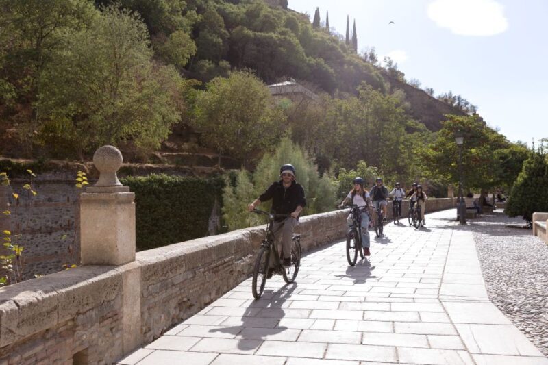 Granada: Albaicin and Sacromonte E-Bike Tour - FAQ