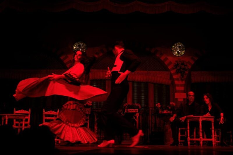 Granada: Albaicín and Sacromonte Sunset Tour & Flamenco Show - Who Will Love This Tour?
