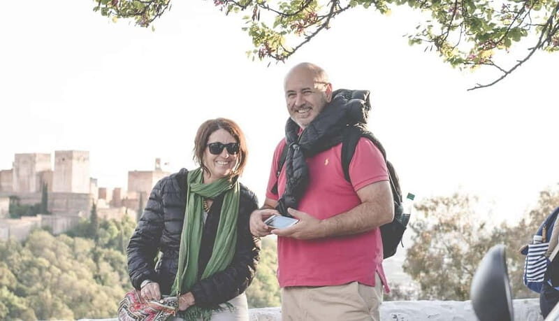 Granada: Albayzin and Sacromonte Hybrid Walking Tour - Introduction