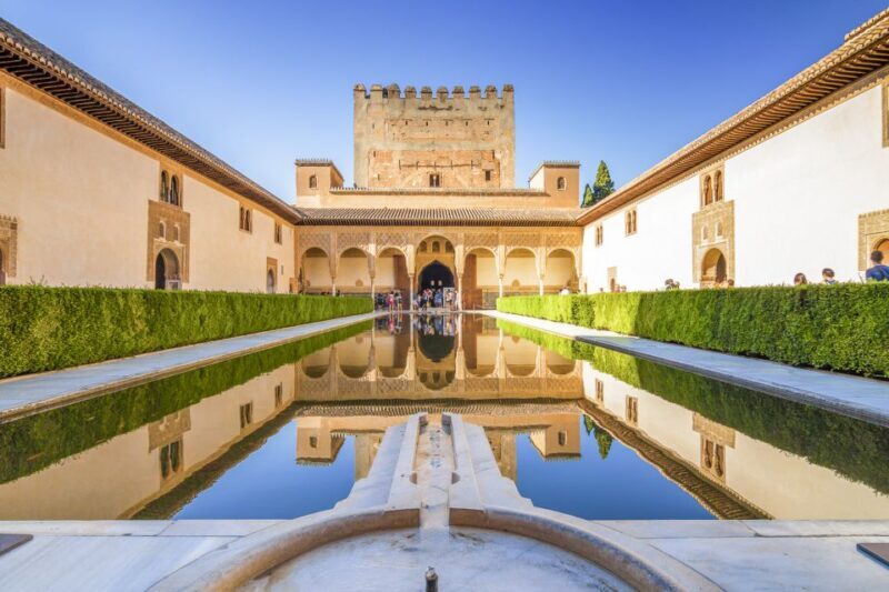 Granada: Alhambra and Generalife Private Fast-Track Tour - FAQ