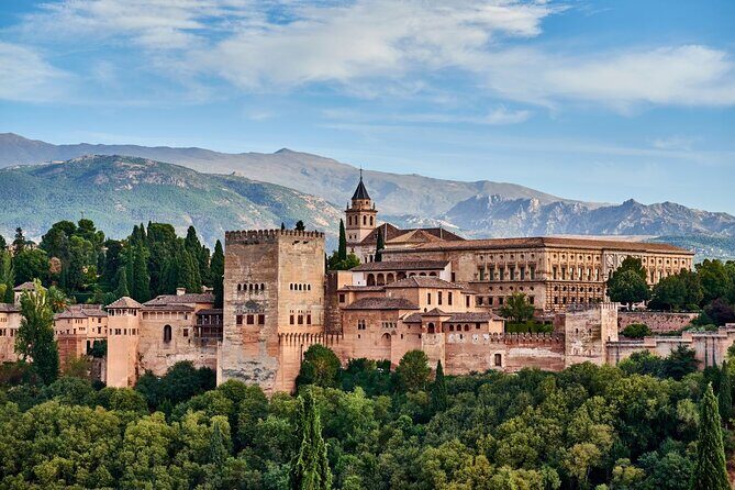 Granada: Alhambra Guided Tour including Nasrid Palaces - A Detailed Look at the Alhambra Guided Tour
