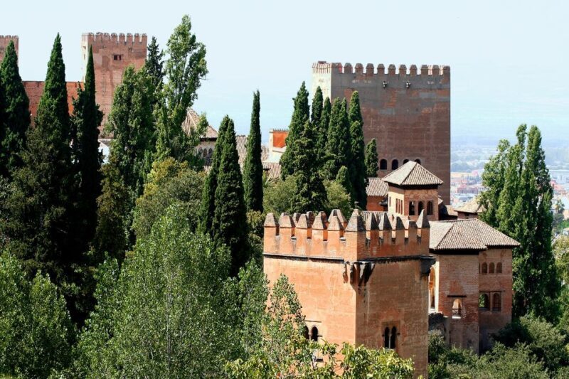 Granada: Alhambra Guided Tour w/ Nasrid Palaces & City Pass - The Reviewers’ Perspective
