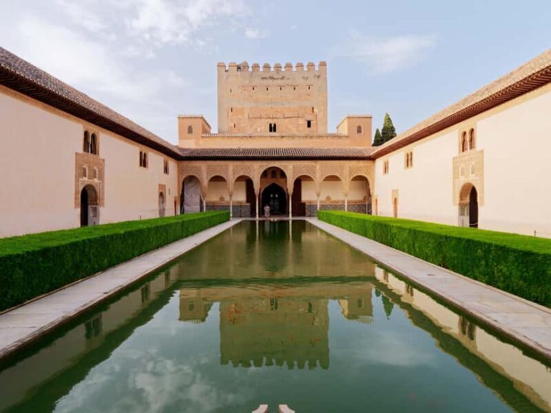Granada: Alhambra, Nasrid Palaces & Gardens guided Tour - Final Thoughts