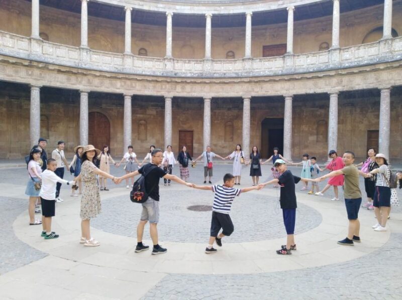 Granada: Alhambra, Nasrid Palaces, & Generalife Guided Tour - Introduction: Why This Tour is a Solid Choice for Your Granada Visit