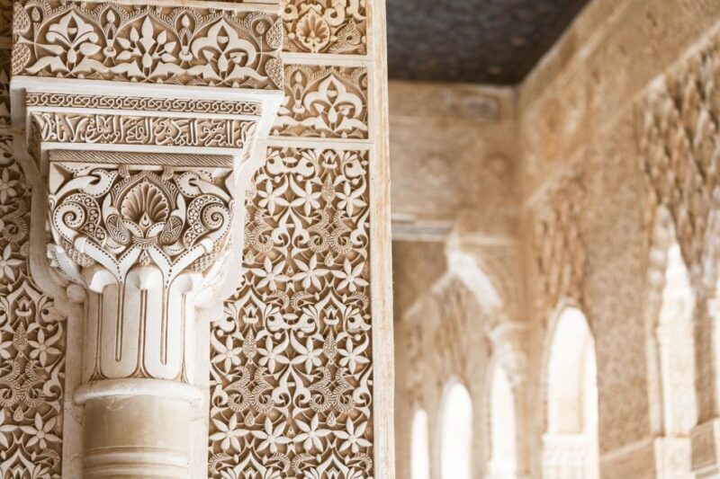 Granada: Alhambra, Nasrid Palaces, & Generalife Guided Tour - Practical Details and Tips