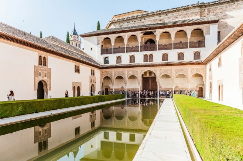 Granada: Alhambra & Nasrid Palaces Tour with Tickets - Price and Value